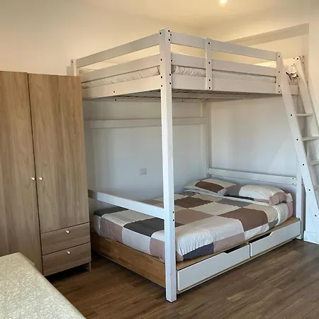 Casa Premestina アパート *